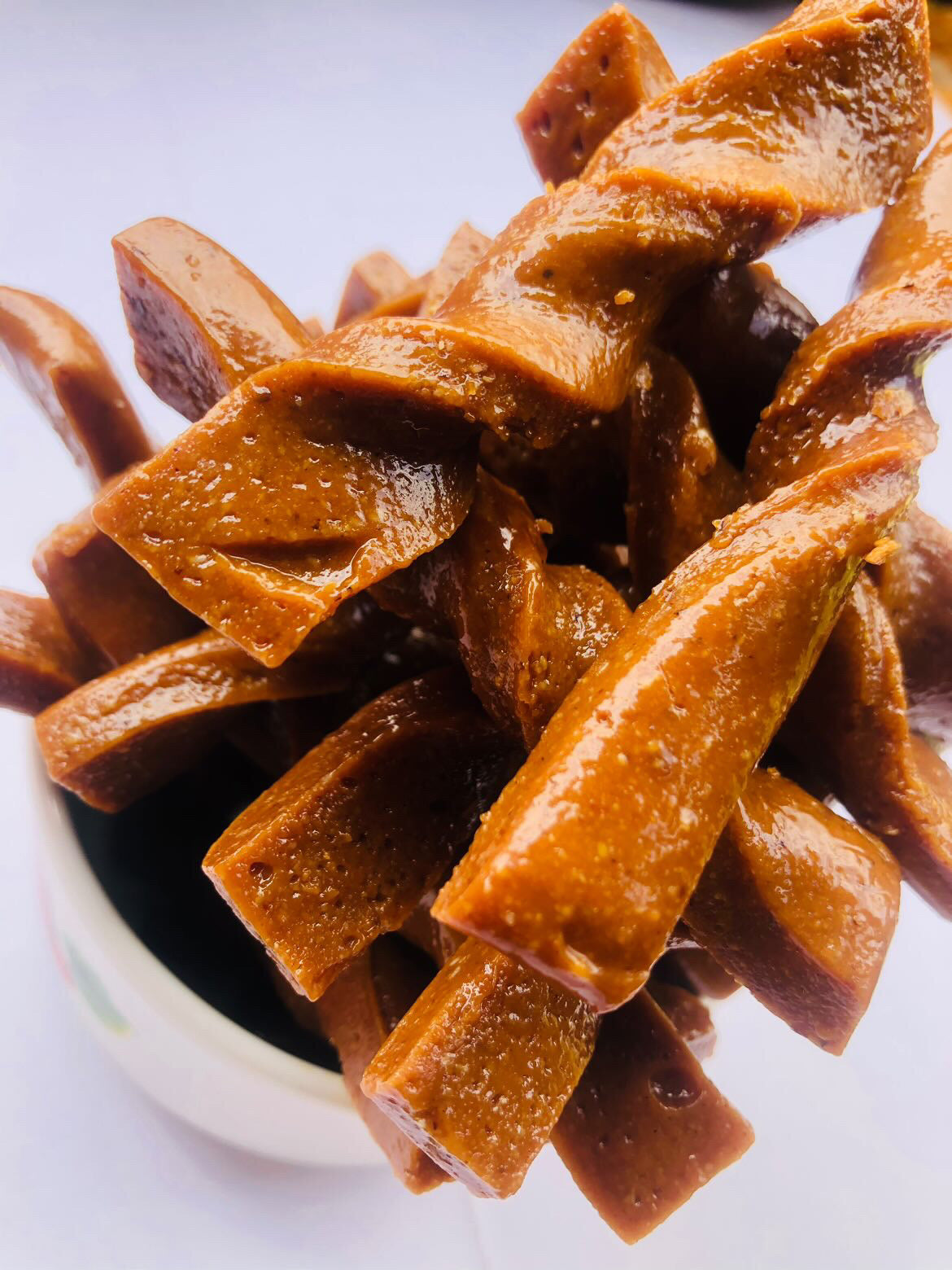 Sis Pelebe (Groundnut Brittle)